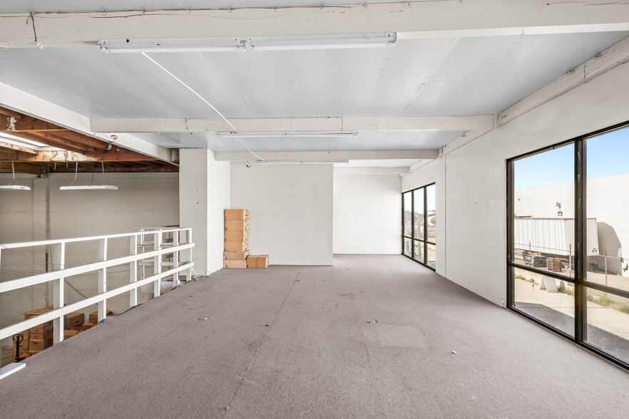 More Photos Of 2346 Via Segundo, San Ysidro Industrial For Sale