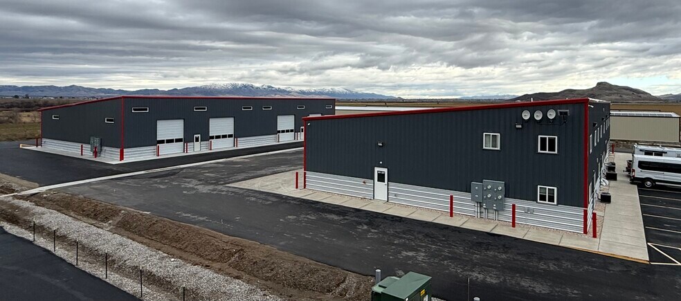 Primary Photo Of 301 N 1300 E, Lewiston Flex For Lease