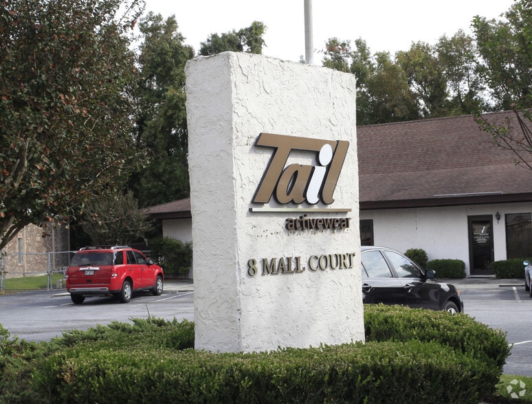More Photos Of 8 Mall Ct, Savannah Office For Lease