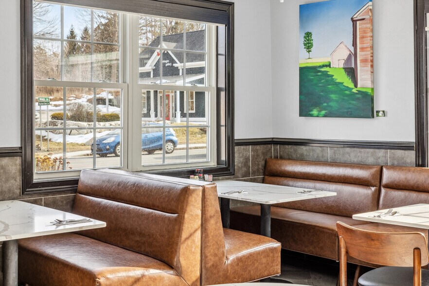 More Photos Of 4697 4697 St, Manchester Center Restaurant For Sale