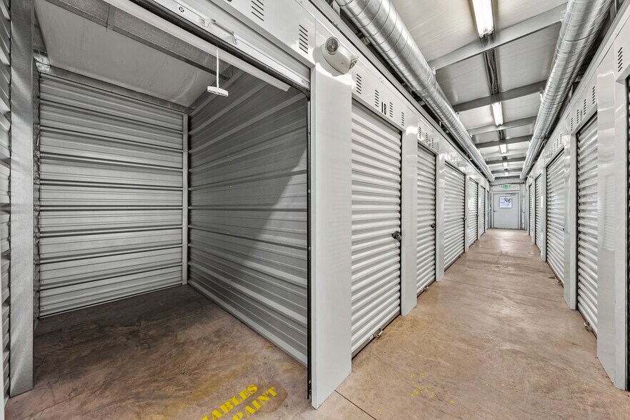 More Photos Of 4851 Highway 97 N, Klamath Falls Self Storage For Sale