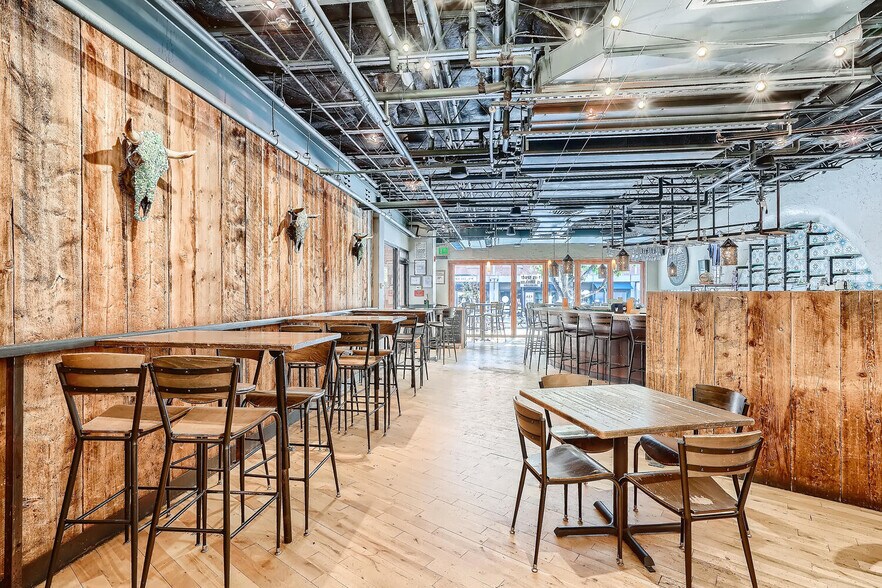 More Photos Of 1035 Pearl St, Boulder Office For Sale