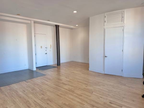 More Photos Of 500 Driggs Ave, Brooklyn Apartments For Lease