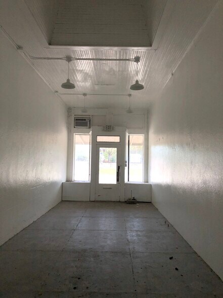 More Photos Of 6321 Commerce St, Wallis Storefront Retail Office For Sale