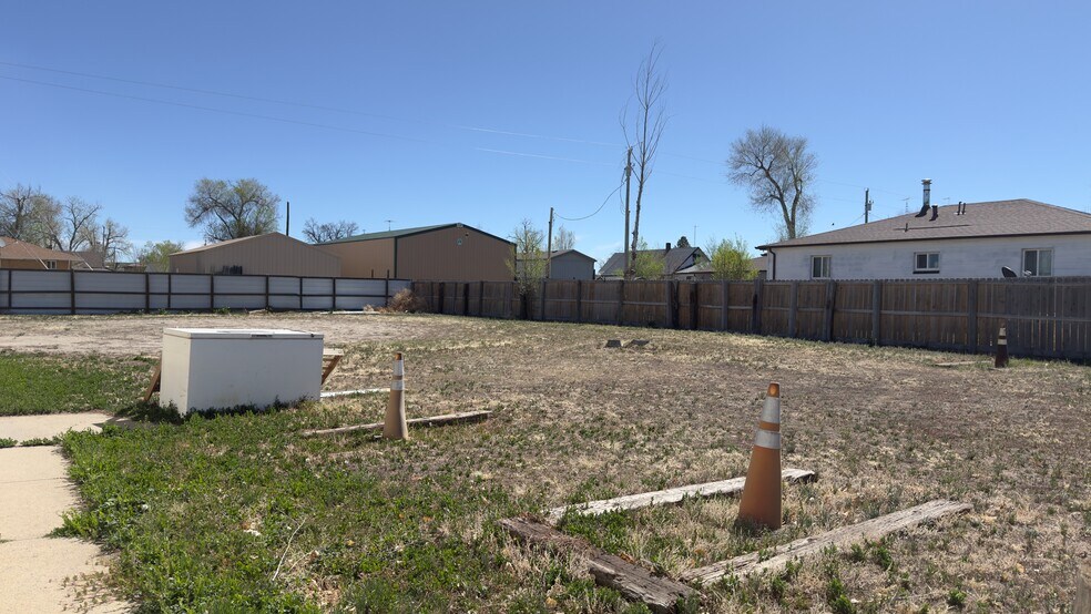 More Photos Of 664 2nd Ave, Deer Trail Office For Sale