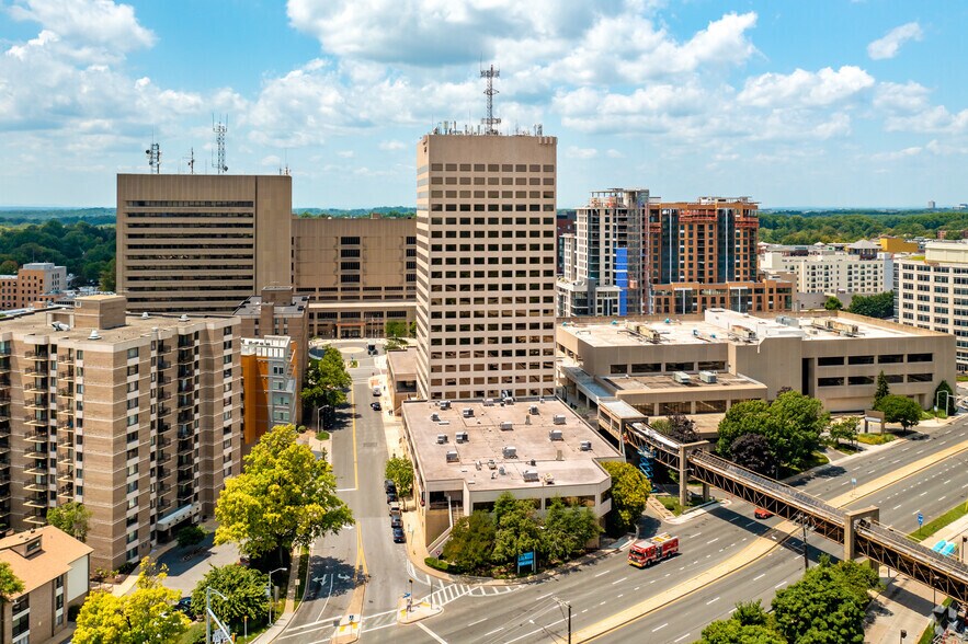 More Photos Of 51 Monroe St, Rockville Office For Lease