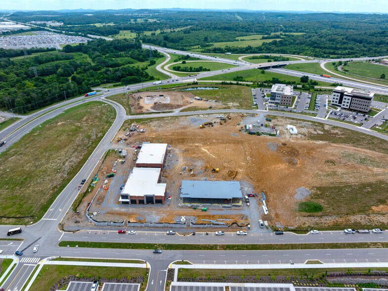 More Photos Of Legacy Pointe Boulevard @ Rutland Drive, Mount Juliet General Retail For Lease