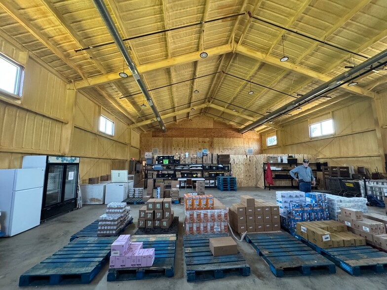 More Photos Of 2130 Country Club Rd, Palestine Golf Course Driving Range For Sale
