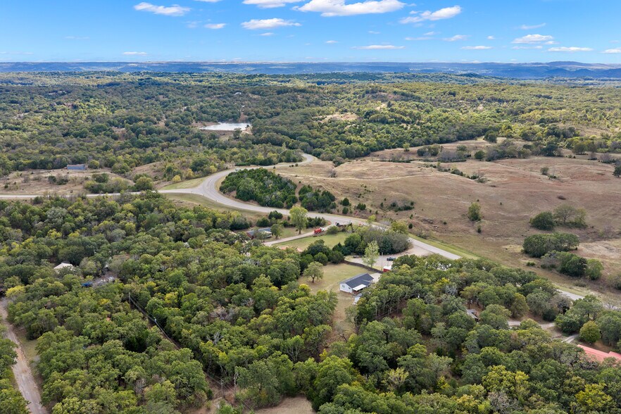 More Photos Of 3133 Chickasaw Trl, Sulphur Restaurant For Sale