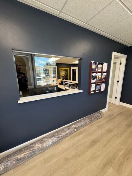 More Photos Of 3130 W Maple Loop Dr, Lehi Office For Lease