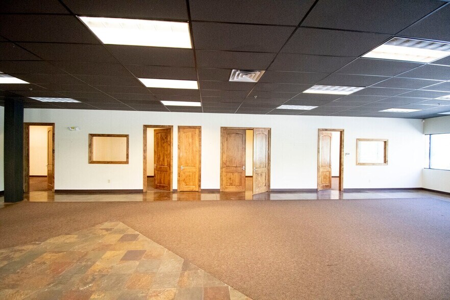 More Photos Of 650 Innovation Dr, Reno Warehouse For Lease