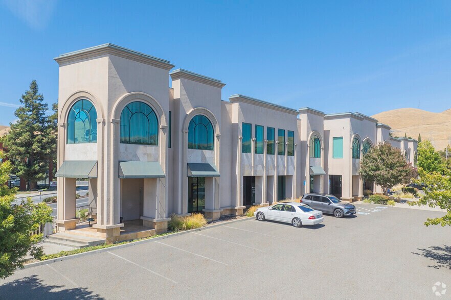 Primary Photo Of 41111 Mission Blvd, Fremont Office For Lease