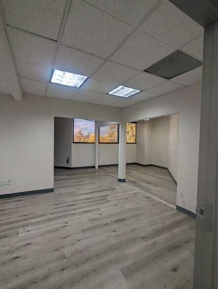 More Photos Of 5311 Topanga Canyon Blvd, Woodland Hills Office For Lease