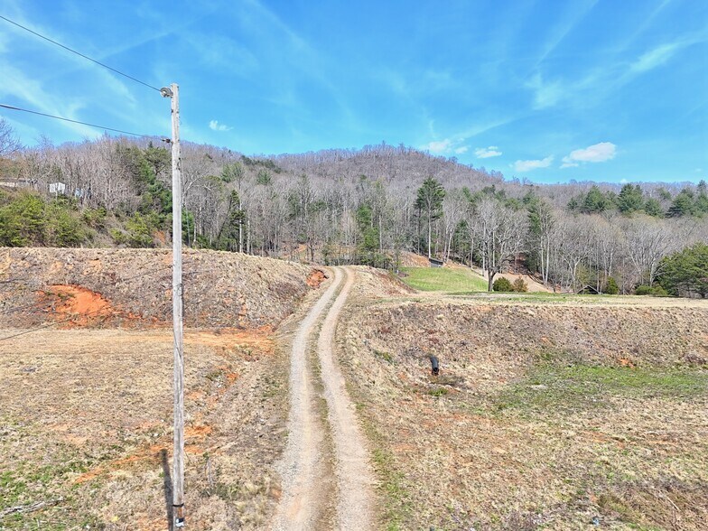 More Photos Of 200 US Highway 76E, Hiawassee Land For Sale