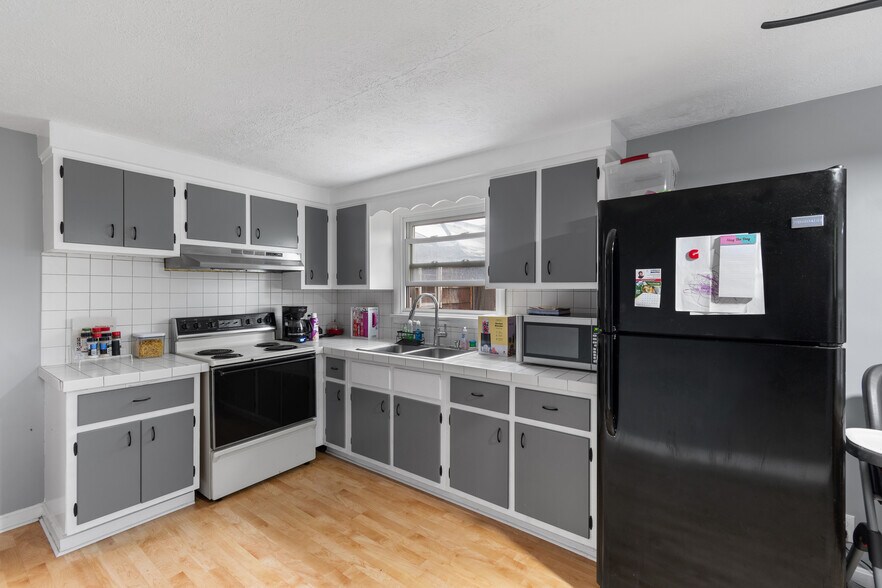 More Photos Of 2017 Fulton Rd NW, Canton Apartments For Sale