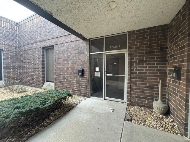Primary Photo Of 1765-1795 Cortland Ct, Addison Flex For Lease