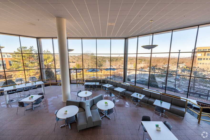 More Photos Of 50 Braintree Hill Office Park, Braintree Office For Lease