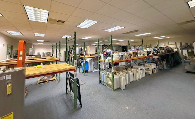 More Photos Of 1059 E Tri County Blvd, Oliver Springs Office Residential For Lease