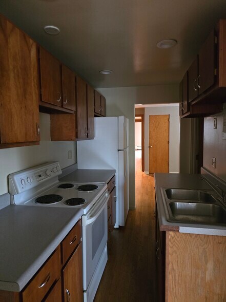 More Photos Of 813 W Berry St, Fort Wayne Apartments For Sale