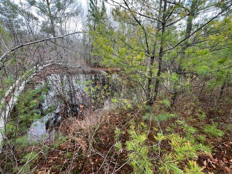 More Photos Of 171 Pine River Rd, Effingham Hospitality For Sale