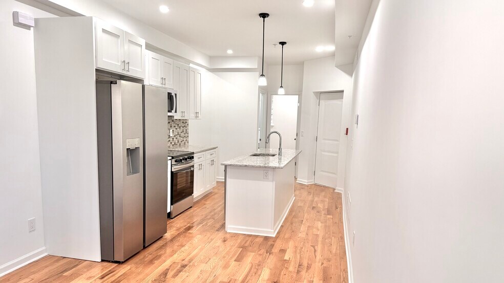 More Photos Of 5352 Cedar Ave, Philadelphia Apartments For Sale