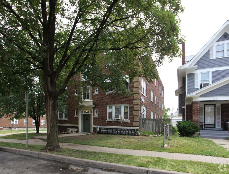 More Photos Of , Kansas City Multifamily For Sale