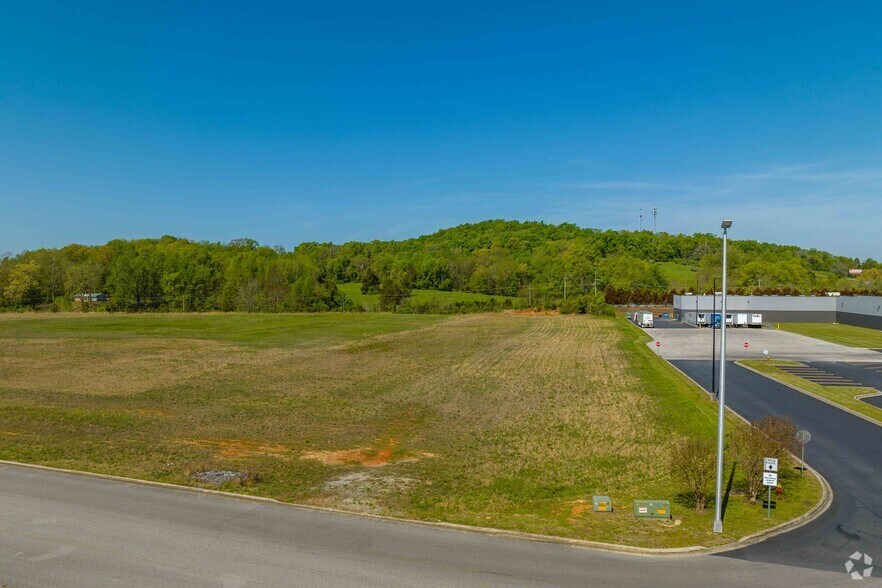 More Photos Of Sams St, Cookeville Land For Sale