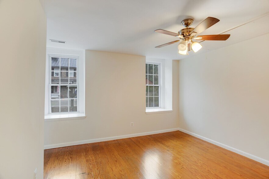 More Photos Of 36939 Charles Town Pike, Hillsboro Convenience Store For Sale