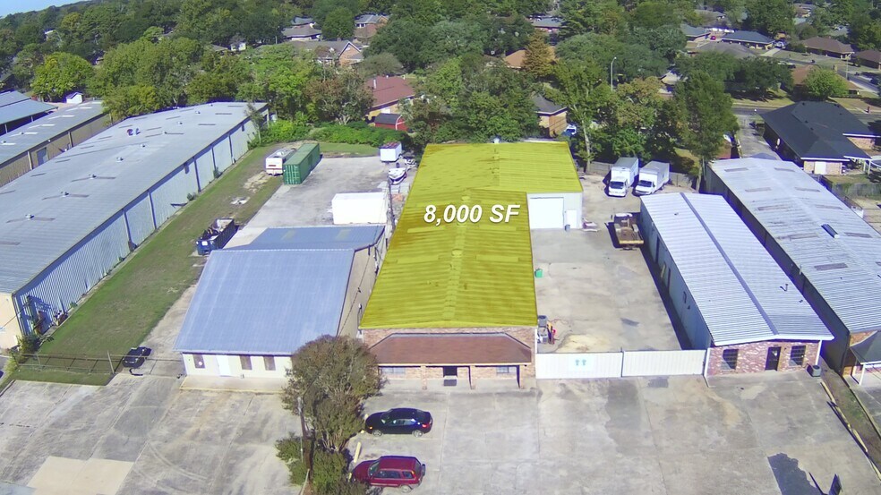 More Photos Of 9941 Mammoth Ave, Baton Rouge Industrial For Lease