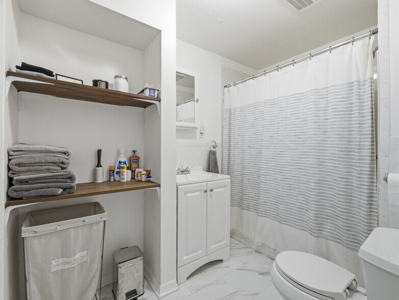 More Photos Of 3706 Park Ave, Weehawken Storefront Retail Residential For Sale