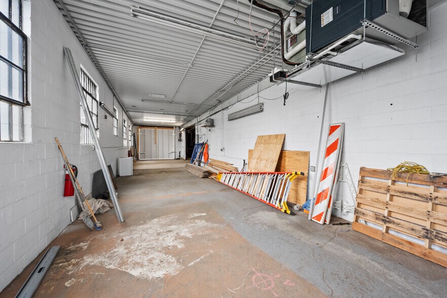 More Photos Of 212-216 Main St, New Rochelle Freestanding For Lease