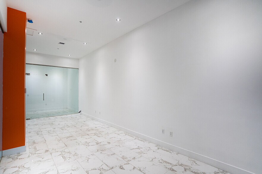 More Photos Of 1231 14th St, Miami Beach Storefront Retail Office For Lease