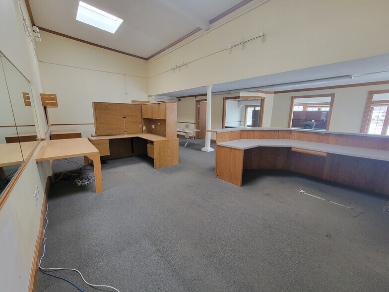 More Photos Of 1417 N A Ave, Sioux Falls Warehouse For Lease