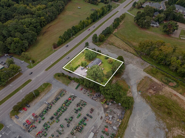 More Photos Of 2136 N Main St, Fuquay-Varina Medical For Sale