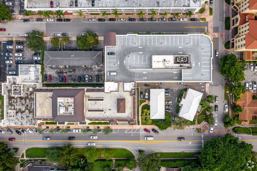 More Photos Of 1515 Sunset Dr, Coral Gables Office For Lease