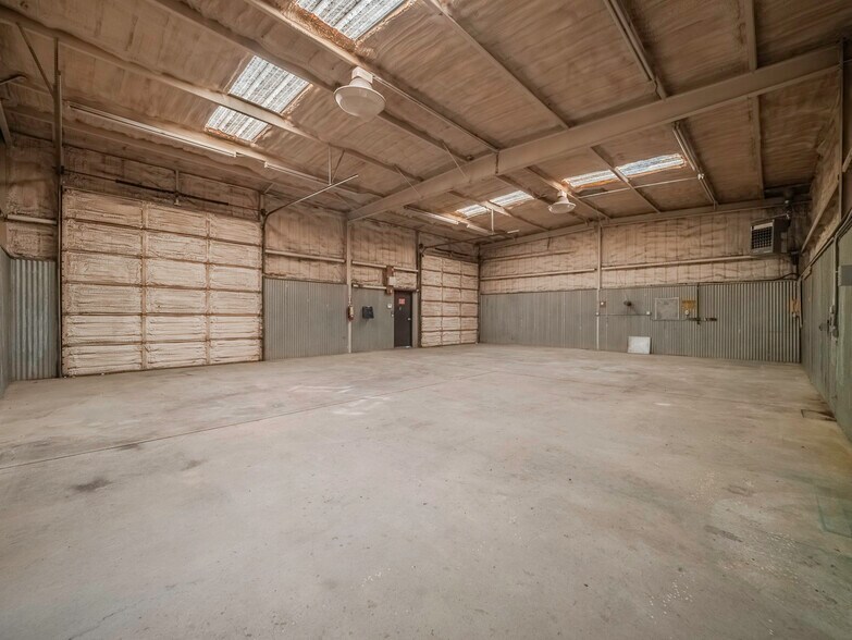 More Photos Of 1770-1780 License St, Casper Warehouse For Sale