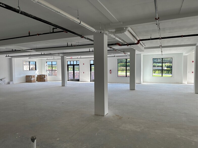 More Photos Of 1806 Route 9D, Cold Spring Medical For Lease