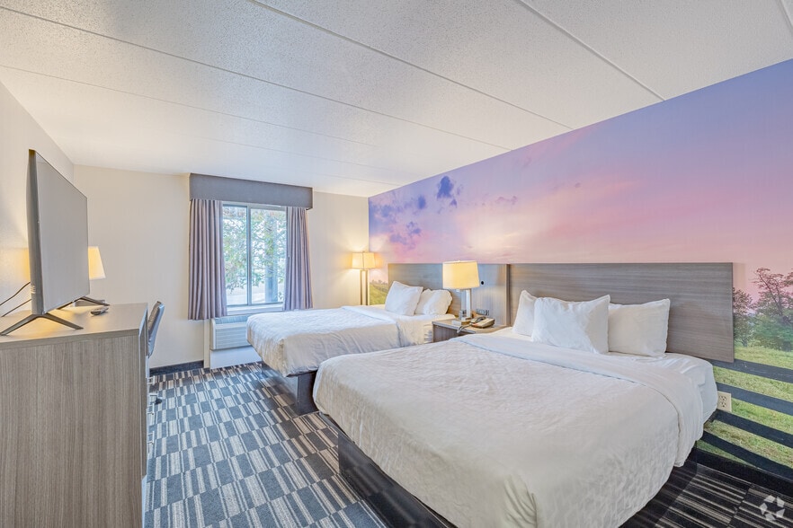 More Photos Of 1751 Lexington Rd, Richmond Hospitality For Sale