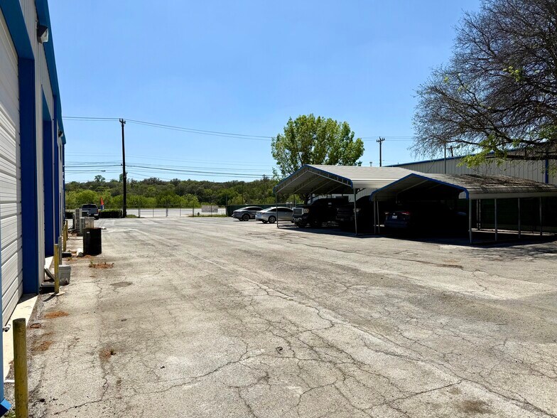 More Photos Of 10219 Culebra Rd, San Antonio Auto Repair For Lease