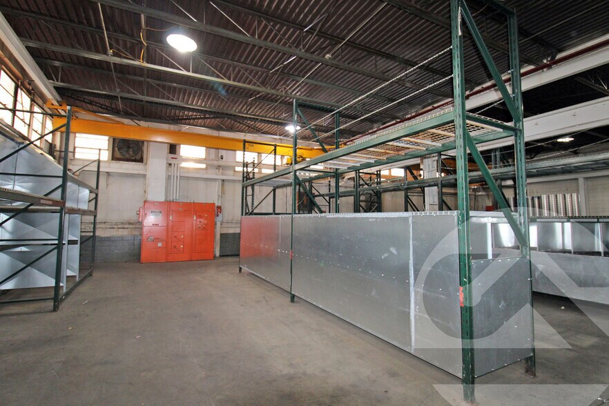 More Photos Of 17950 Allen Rd, Melvindale Industrial For Sale