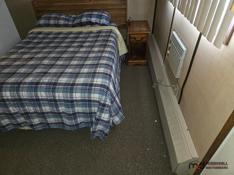 More Photos Of 775 W 5th Ave, Shaunavon Hotel For Sale