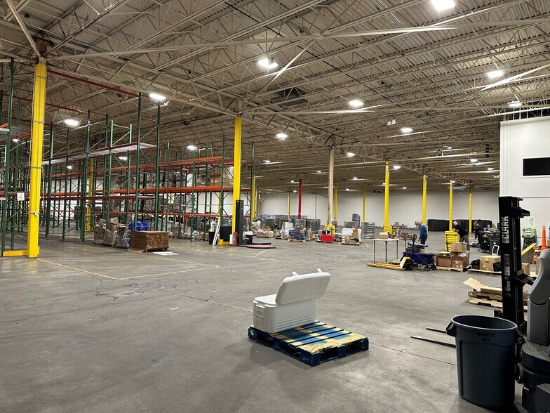 More Photos Of 1149 Main St, Jay Warehouse For Lease