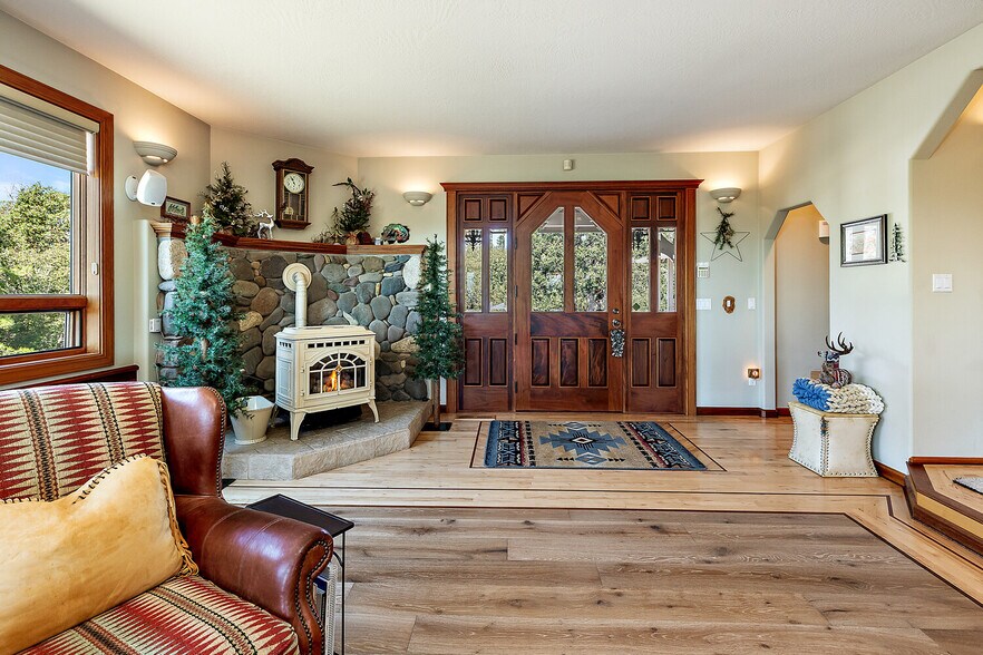 More Photos Of 17373 Antioch Rd, White City Land For Sale