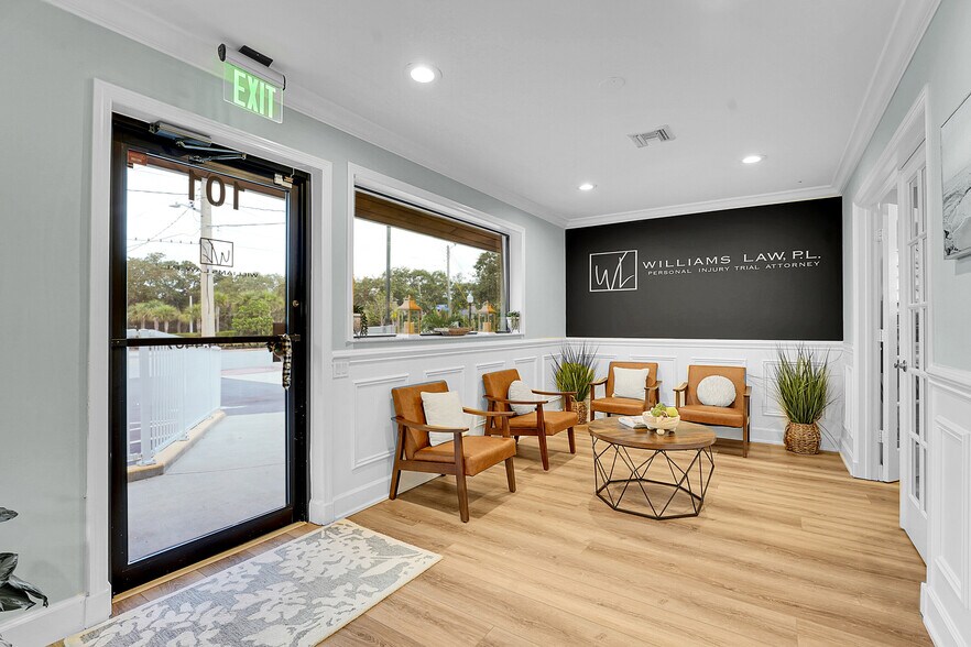 More Photos Of 101 SE Martin Luther King Jr Blvd, Stuart Office For Sale