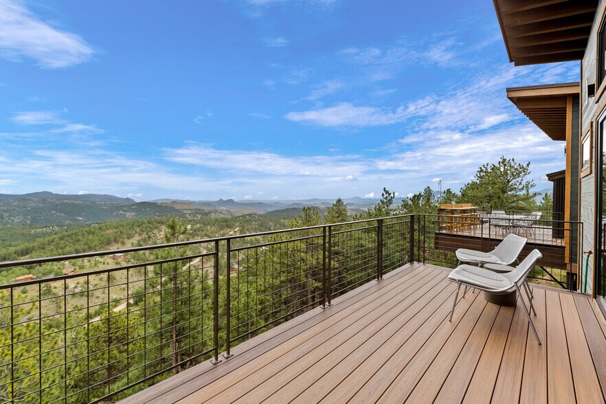 More Photos Of 893 Dick Mountain Drive, Bailey Specialty For Sale