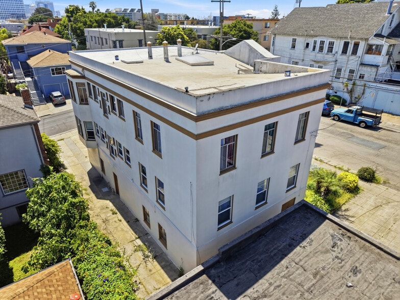 More Photos Of 304 Fairmount Ave, Oakland Apartments For Sale