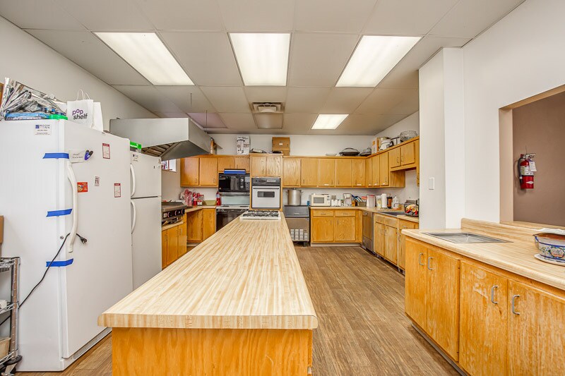 More Photos Of 510 Rosebank Ave, Nashville Schools For Lease