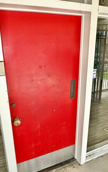 More Photos Of 830 Atlantic Ave, Long Beach Medical For Sale