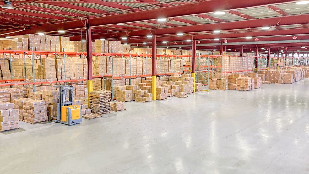 More Photos Of 85 Harbor Rd, Port Washington Warehouse For Sale