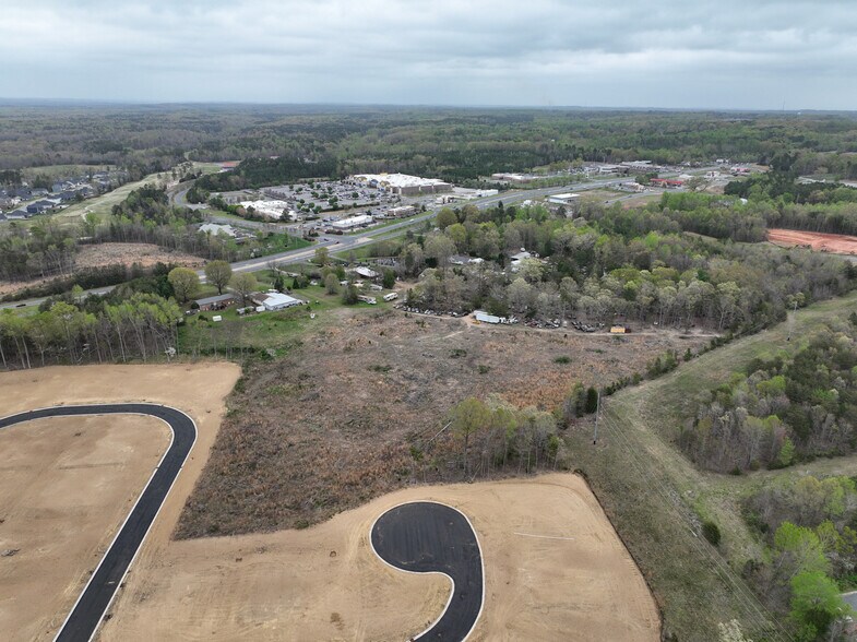 More Photos Of 6760 HWY 24/27 Hwy, Midland Land For Sale